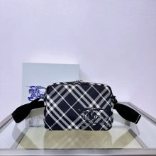 BURBERRY 3201 チェックホースフェリーリュック 斜め掛け サイズ:25x18x12cm