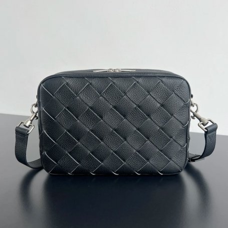 BOTTEGA VENETA BV 755925 メンズカメラバッグ サイズ:29x19.5x7.5cm