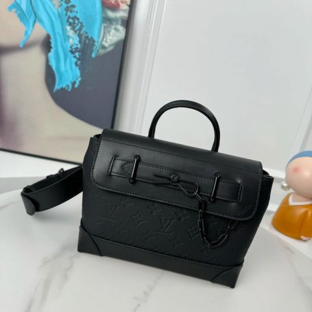 LOUIS VUITTON M24436 キャンバスメッセンジャー スチーマー 小 サイズ:25x19cm