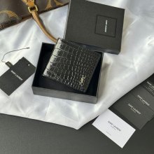 SAINT LAURENT 607727 メンズ対折り財布 ワニ紋 サイズ:11x9.5x2.5cm