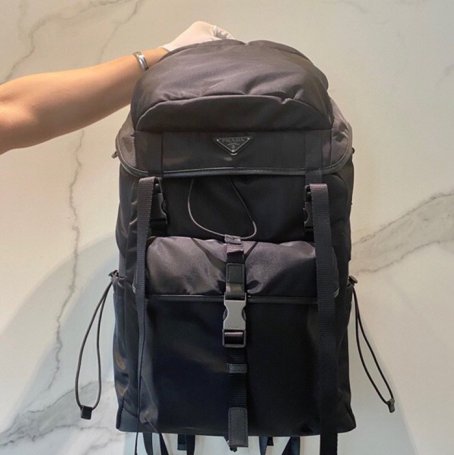 Prada 登山 リュック ナイロン ブラック 2VZ079 サイズ:52x32x19cm