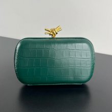 BOTTEGA VENETA BV 737025 ノット イブニングバッグ ワニ革 19x11.5cm サイズ:19x11.5cm