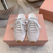 【MIUMIU】新作ドイツトレーニングスリッポンレザースリッポンレディース