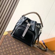 LOUIS VUITTON M14377 羊皮 クラシック キャンバス 斜め掛けバッグ レディース斜め掛け 24x22.5x15.5cm サイズ:24x22.5x15.5cm