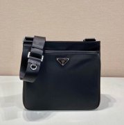 PRADA 2VH118 ショルダー サイズ:28x25cm