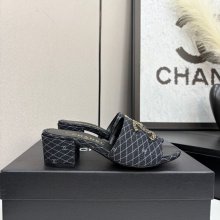 【CHANEL】2026スリッポンレディース