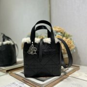 DIOR 2836 ラムレザー、レザー グレンチェック、レター ブラック、ホワイト、グレー 斜め掛けバッグ、ハンドバッグ 小 限定版 18.5x18.5x12.0cm サイズ:18.5x18.5x12cm