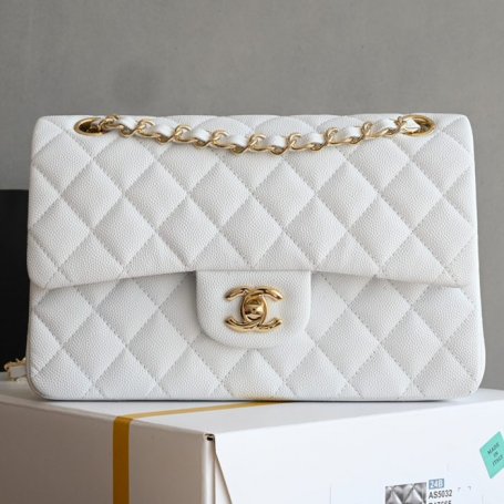 CHANEL 1117 ホワイト×ゴールド クラシック 小 23×14.5×6cm サイズ:23×14.5×6cm