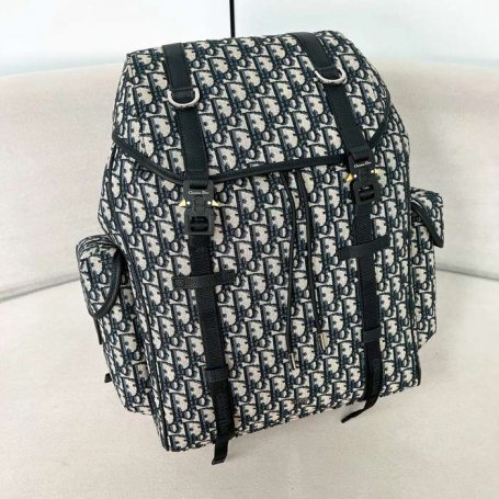 DIOR ヒットザロードフラップリュック モノグラム サイズ:43x33x16cm