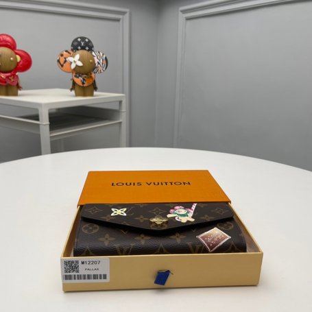 LOUIS VUITTON M12207 サラ長財布 キャンディファクトリー サイズ:19x10.5cm