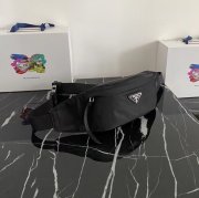 PRADA 2VL034 ウエストバッグ サイズ:26x12cm