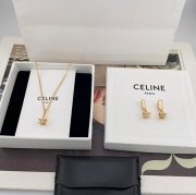 シャネル スタイル ピアス トリオンフ