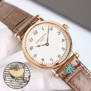 PATEK PHILIPPE 7200R-001 カラトラバ 240搭載