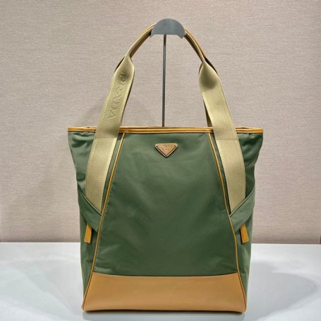 PRADA 2VG119 トート サイズ:42x31.5x17cm