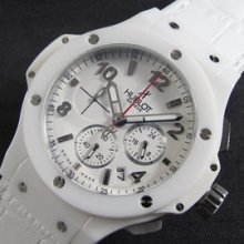 HUBLOT ビッグバン ホワイトセラミック 完売前に入手