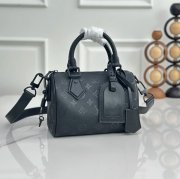LOUIS VUITTON M28262 牛皮 モノグラム ブラック 斜め掛けバッグ レディース斜め掛け 22x17.5x14cm サイズ:22x17.5x14cm