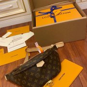 LOUIS VUITTON M43644 イタリアA級ボックスレザーハンドバッグ サイズ: