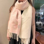 グッチ 両面グラデーションスカーフ。ウール＆シルク混紡 55:195長巾
