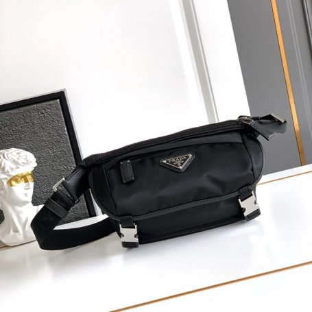 PRADA 2VH171 フラップショルダー ミニメッセンジャー サイズ:20x13cm