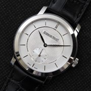 AUDEMARS PIGUET ジュール 手巻き ホワイト文字盤 新登場