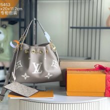 LOUIS VUITTON M25453 ホワイト 斜め掛けバッグ 斜め掛け手提げ 28x20x11cm サイズ:28x20x11cm
