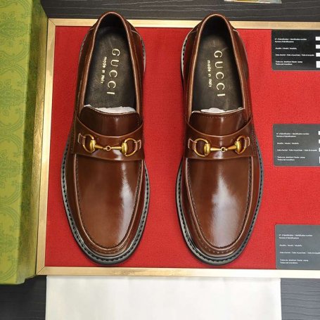 グッチ メンズ ビジネスシューズ 38-44