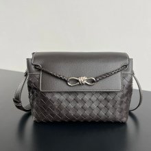 BOTTEGA VENETA BV 815781 粒面スモールアンディアーモ サイズ:29x20x13cm