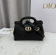 DIOR ラムレザー、レザー、チェーン グレンチェック、レター、ビーズ ブラック、ホワイト、ゴールド 斜め掛けバッグ、ショルダーバッグ、ハンドバッグ ミニ 新作 サイズ:18.5x13x8.5cm