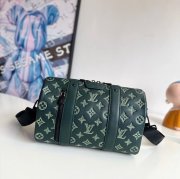 LOUIS VUITTON M27184 シティキープオール サイズ:27.5x16.5x15cm