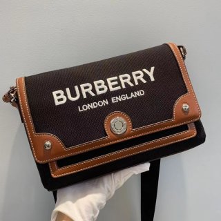 Burberry バーバリー（レディース） バッグ通販。新作コレクションから日本未発売アイテムまで続々登場！nvbag078