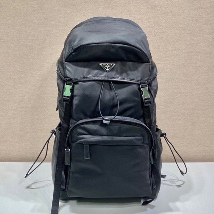 Prada 登山 リュック ナイロン ブラック 2VZ090 サイズ:57x32x19cm