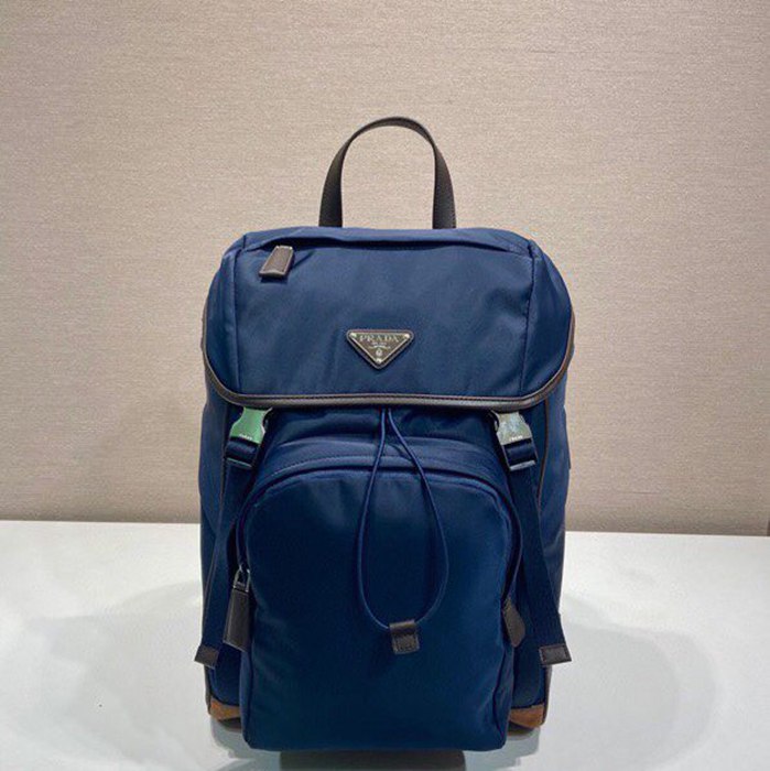 Prada リュック ナイロン ブラック 2VZ135A サイズ:45x27x17cm