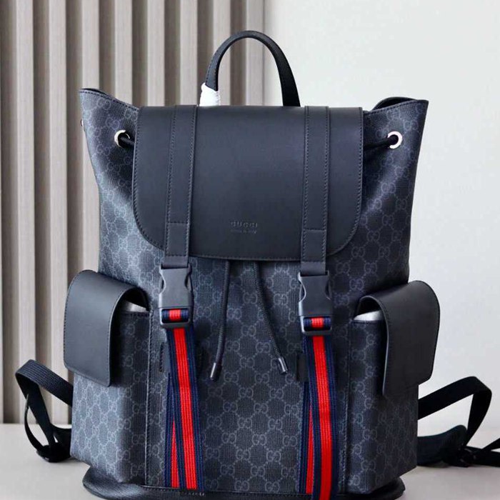 Gucci メンズ リュック GGスプリーム ブラウン 495563 サイズ:42x34x16cm