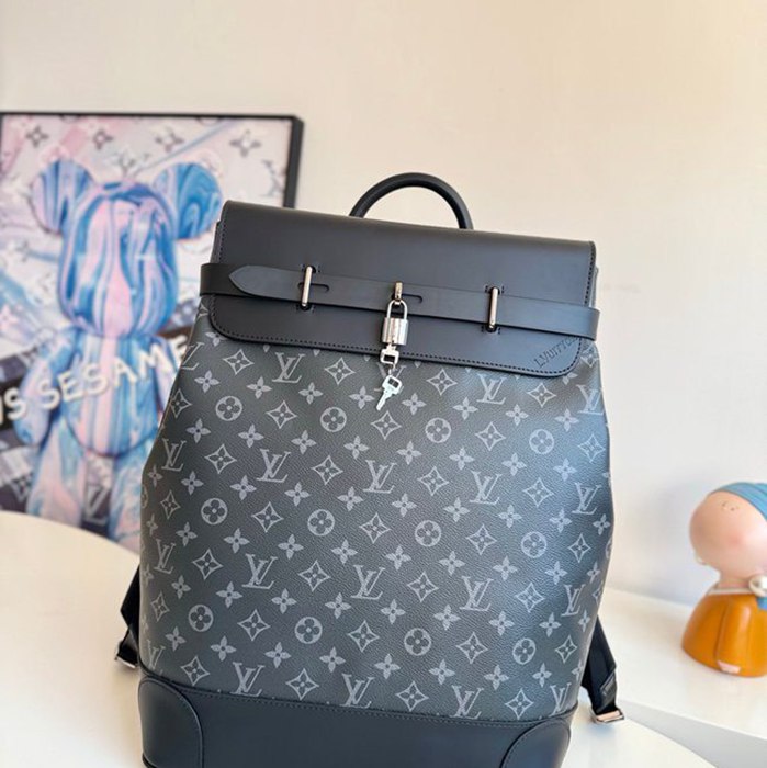 Louis Vuitton スチーマー リュック オールレザー ブラック M44052 サイズ:45x32x16cm