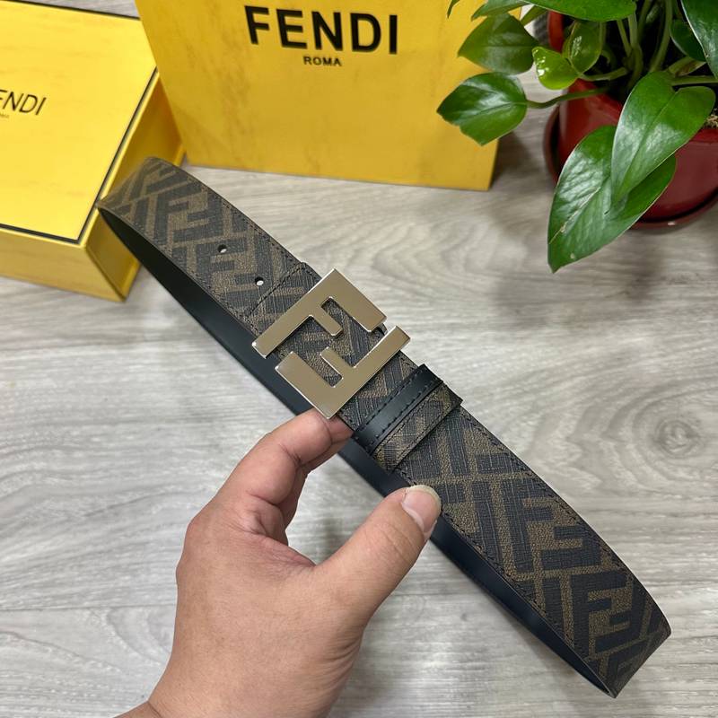 フェンディ メンズ ベルト 両面用 4.0cm