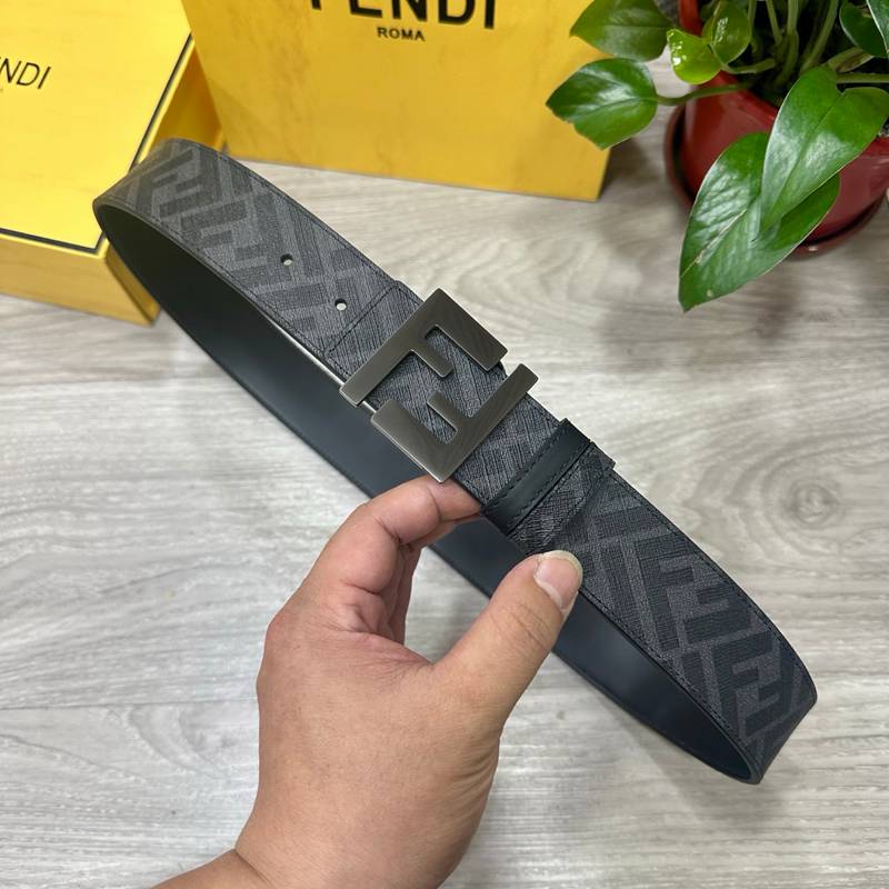 フェンディ メンズ ベルト 両面用 4.0cm