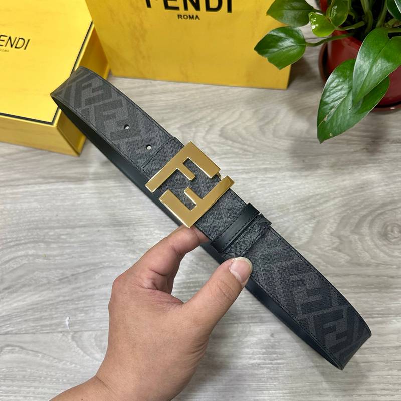 フェンディ メンズ ベルト 両面用 4.0cm