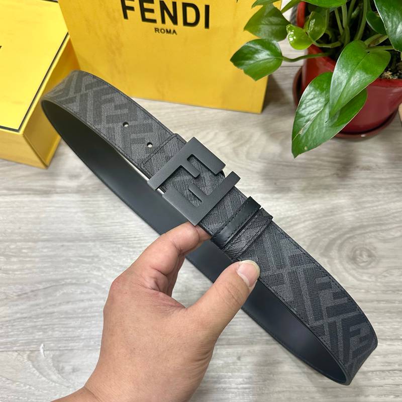 フェンディ メンズ ベルト 両面用 4.0cm