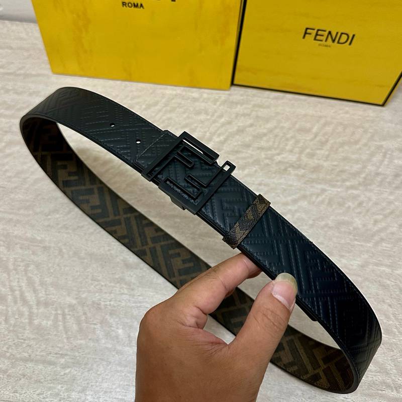 フェンディ メンズ ベルト 両面用 4.0cm