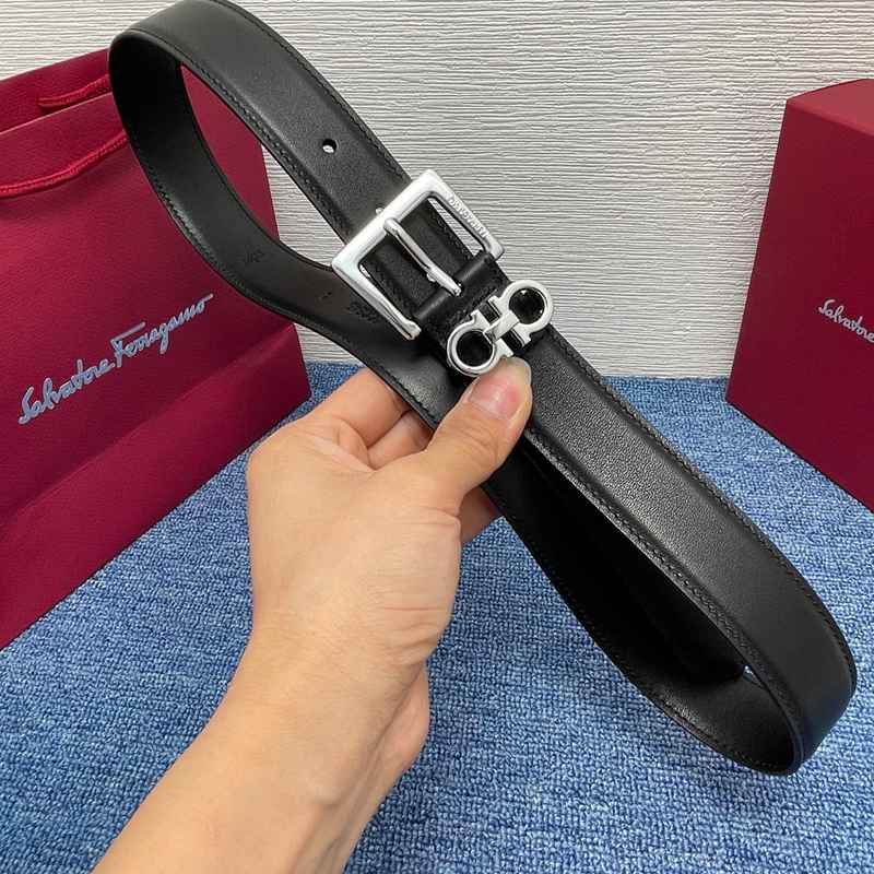 フェラガモ レディース ベルト ピンバックル 3.0cm