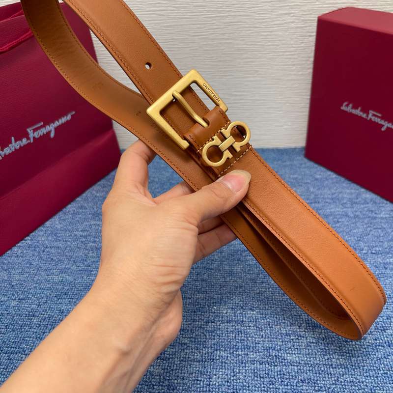 フェラガモ レディース ベルト ピンバックル 3.0cm