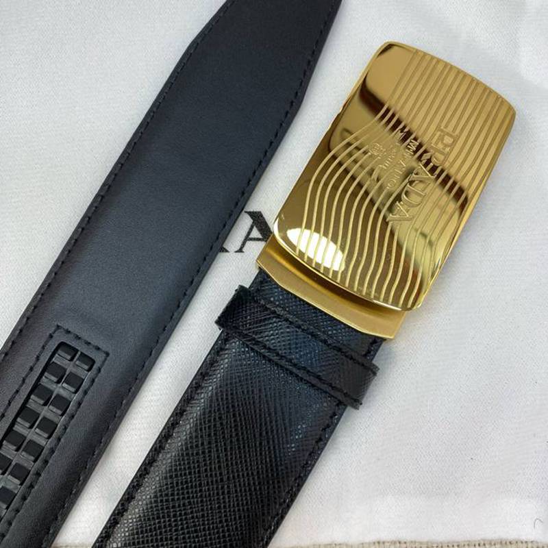 プラダ メンズ ベルト 自動バックル 35mm