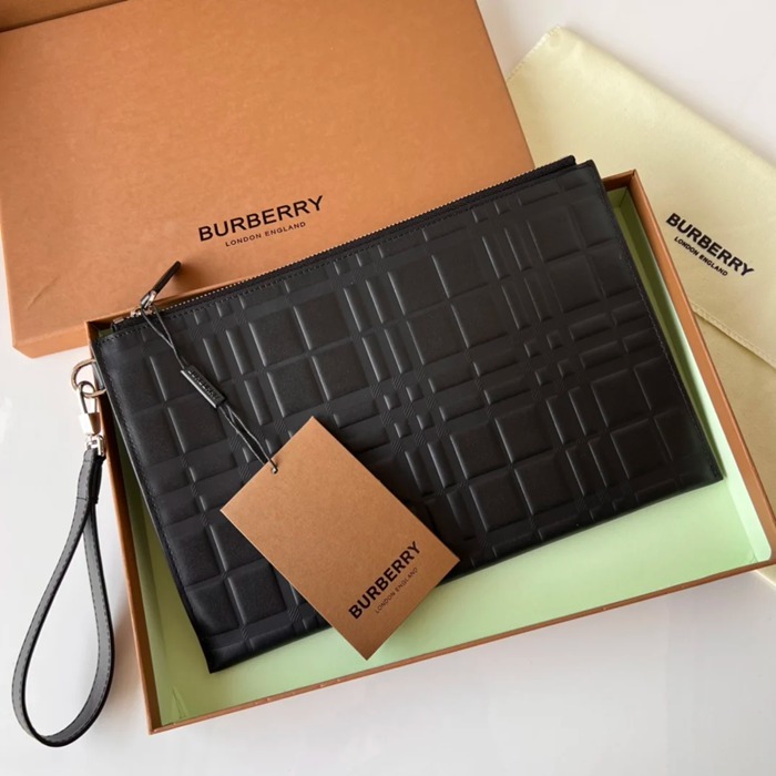BURBERRY 大プレスチェックレザージップポーチ サイズ:30x20cm