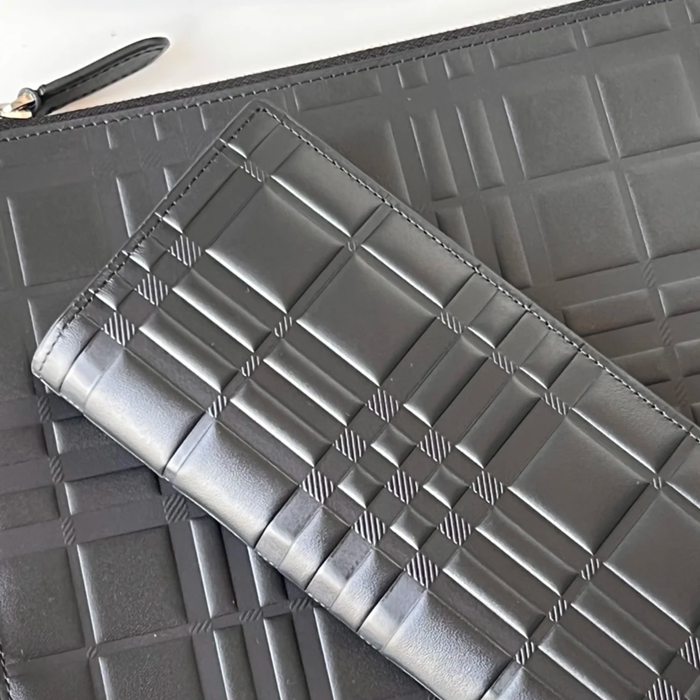 BURBERRY プレスチェックレザー長財布 サイズ:19x10cm