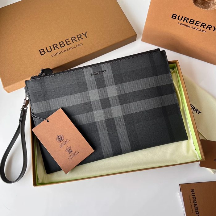 BURBERRY チェックジップポーチ ロンドンチェック サイズ:30x19.5cm
