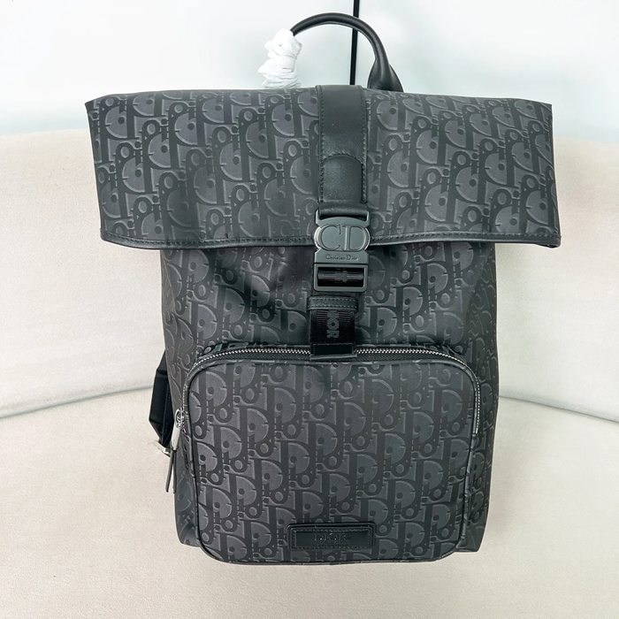 DIOR トレック巻き上げリュック オブリーク サイズ:41x29x16cm