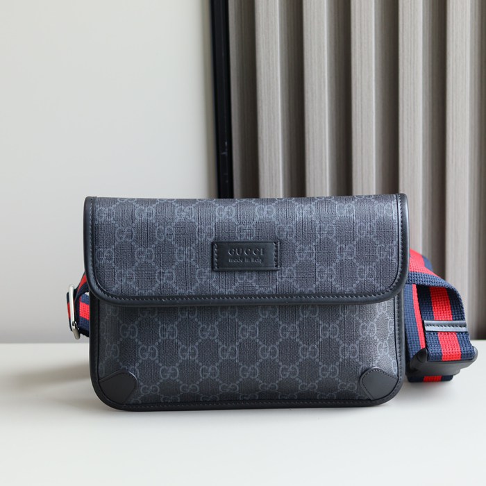 GUCCI ウエストバッグ 黒灰 サイズ:24x17x3.5cm