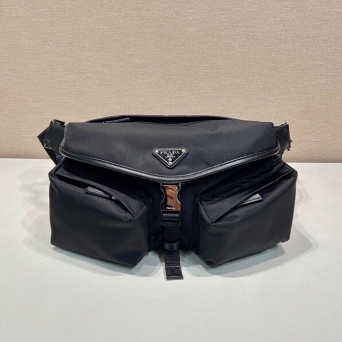 PRADA 2VH175 ショルダー サイズ:27x18cm