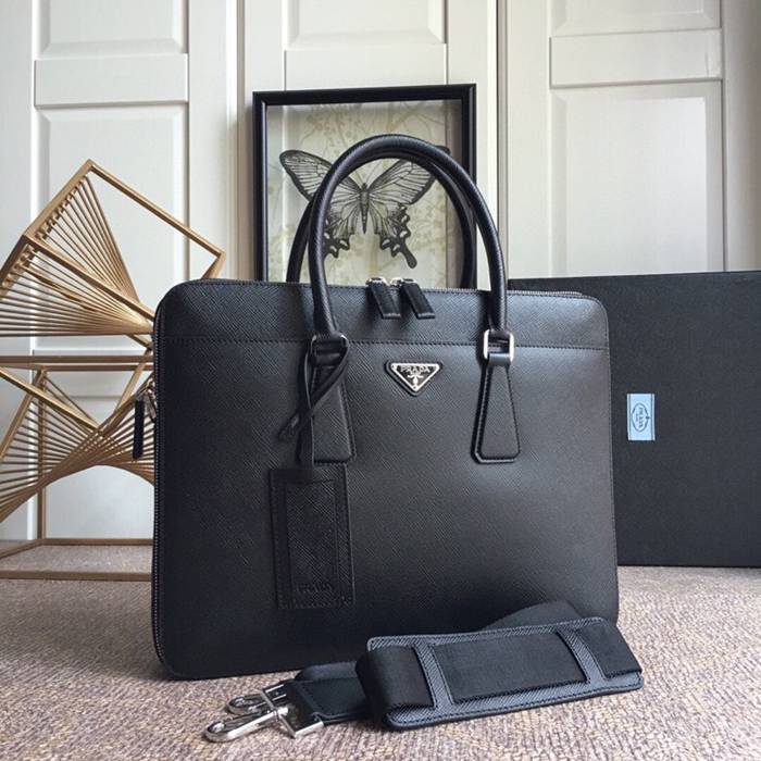 PRADA 0366B メンズバッグ 黒 サイズ:36.5x28cm
