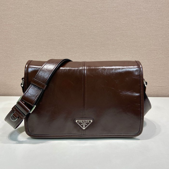 PRADA 2VD073 オイルワックスメッセンジャー サイズ:30x20x11cm